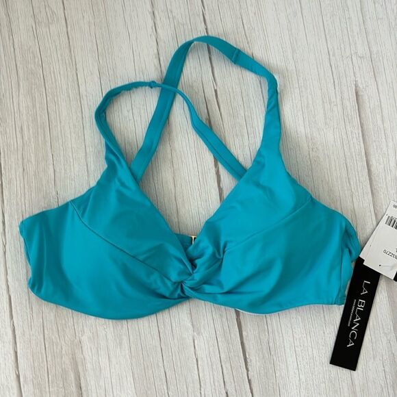 La Blanca Island Goddess Twist Convertible Bikini Top - Picture 3 of 6